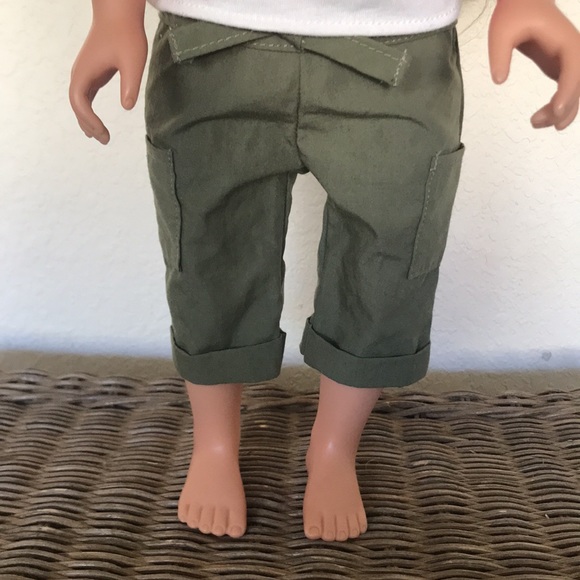 Our Generation Journey doll with accessories blonde hair blue eyes with backpack - Picture 4 of 13